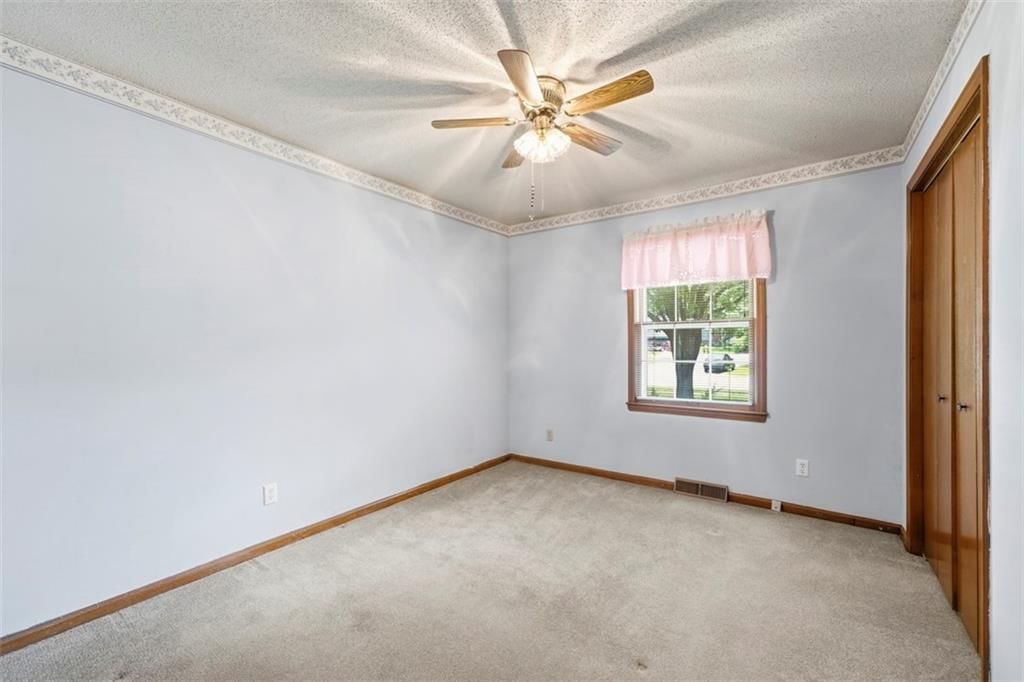 105 SE Colony Drive — photo 16