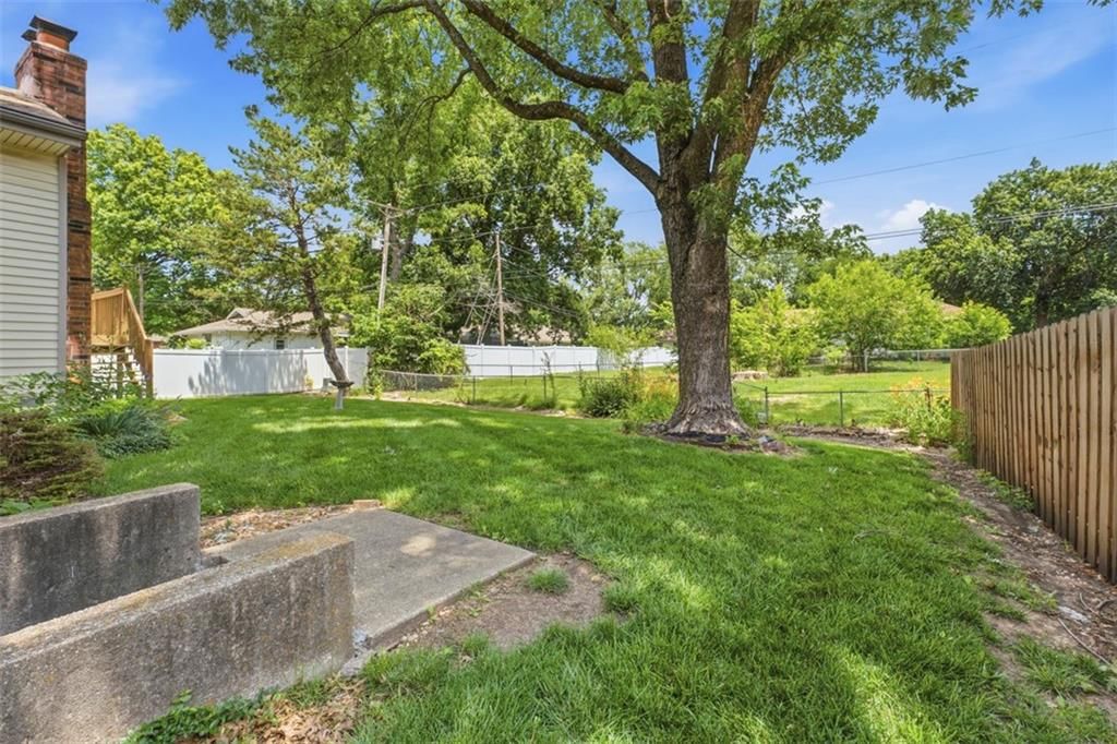 105 SE Colony Drive — photo 35