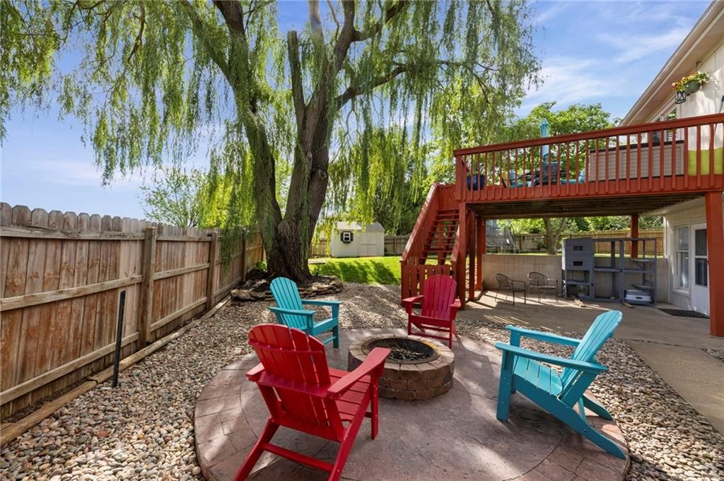Photo 41 of 52 - 907 Rosewood Court, Paola, KS 66071