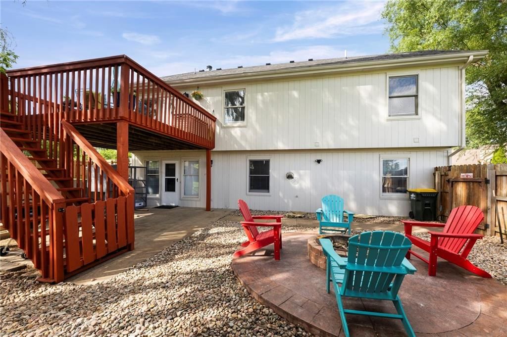 Photo 42 of 52 - 907 Rosewood Court, Paola, KS 66071