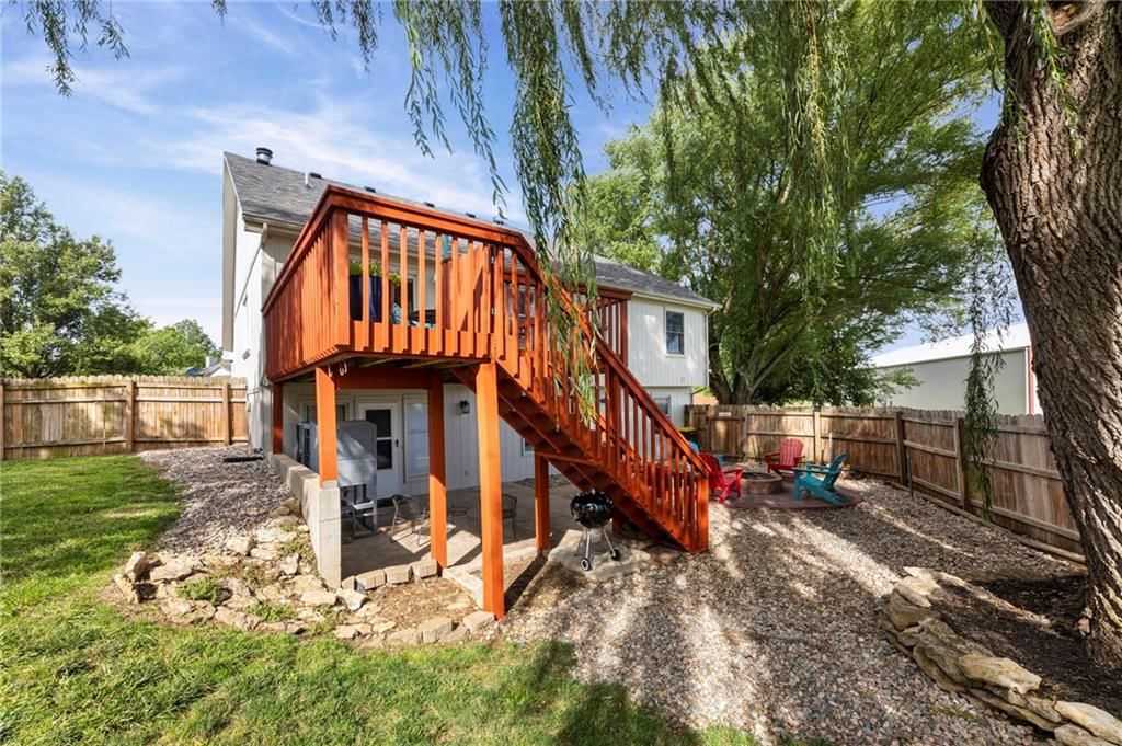 Photo 43 of 52 - 907 Rosewood Court, Paola, KS 66071