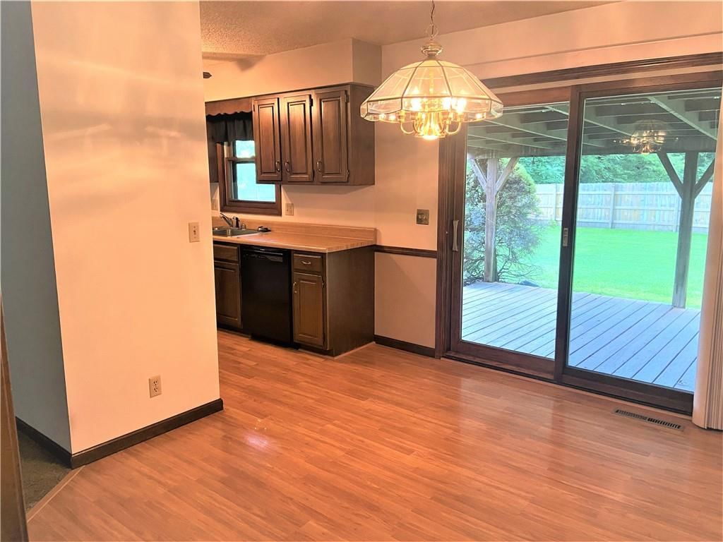 3313 Pickett Road — photo 11