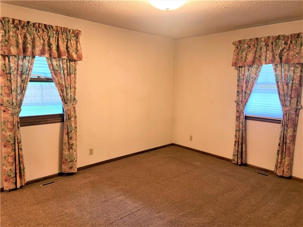 3313 Pickett Road — photo 18