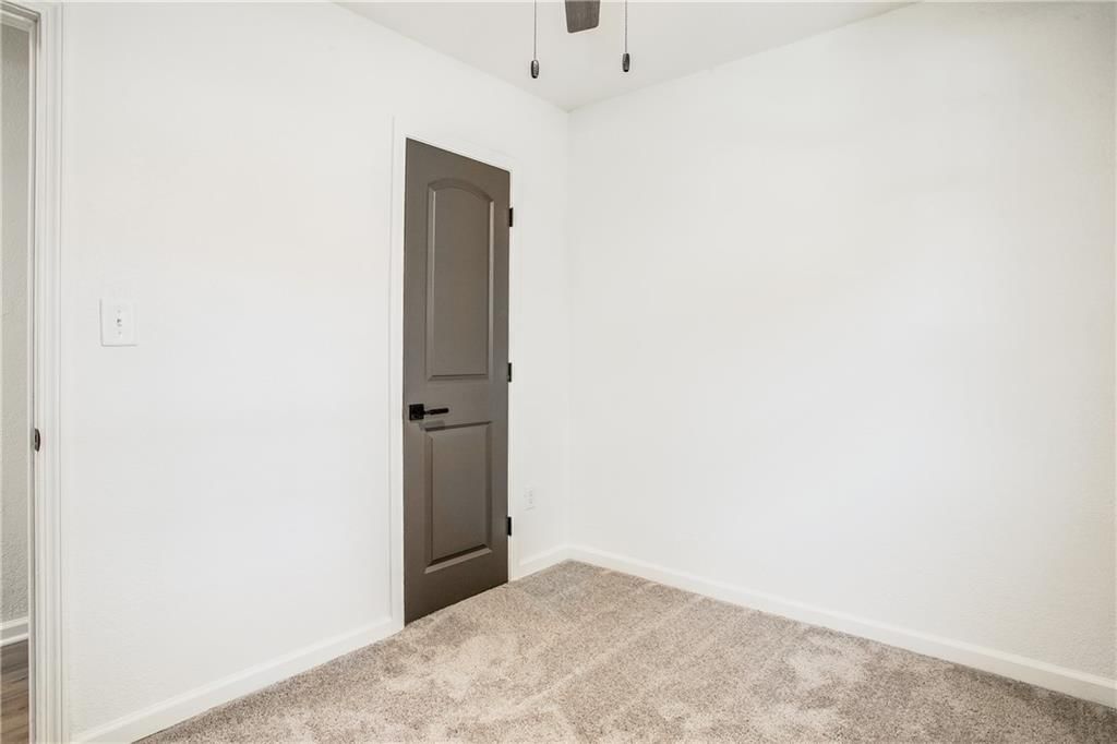 606 Niagara Street — photo 14
