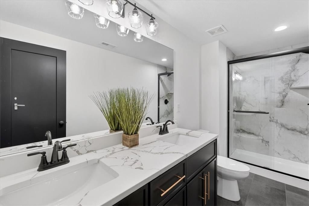 22480 W 89th Terrace — photo 32