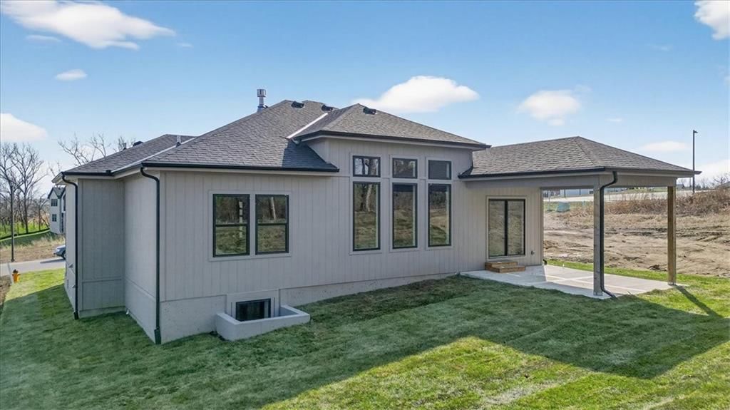22480 W 89th Terrace — photo 37