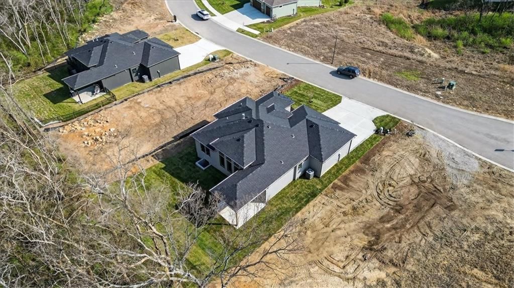 22480 W 89th Terrace — photo 38