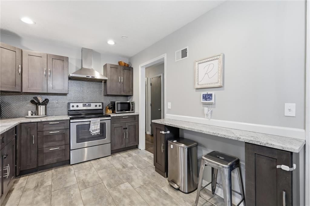 7502 Donal Avenue — photo 15