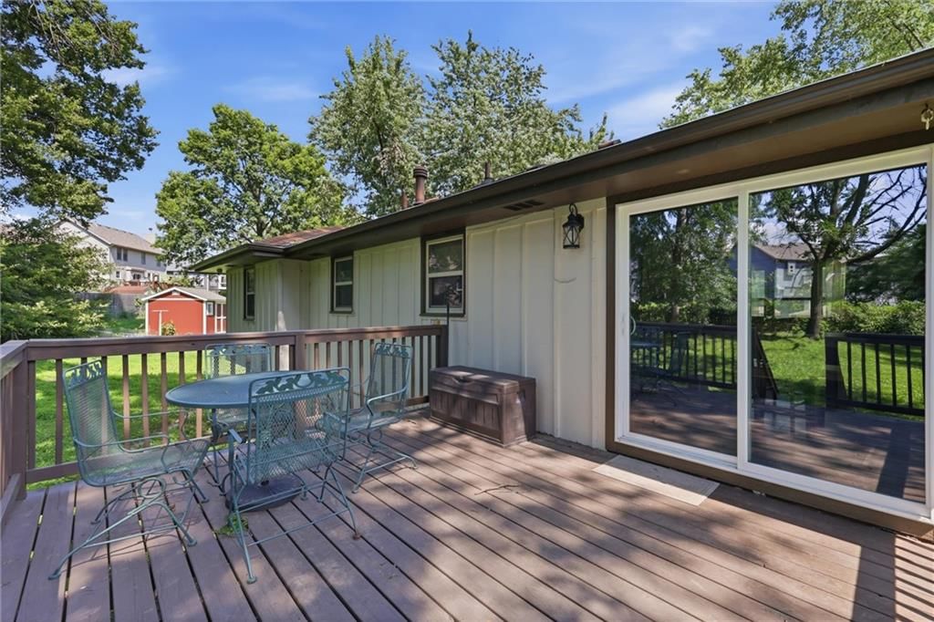 7502 Donal Avenue — photo 32