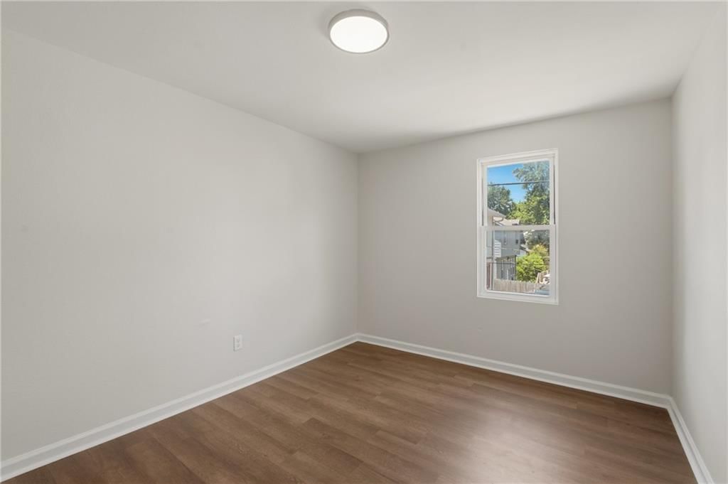 3612 Strong Avenue — photo 26