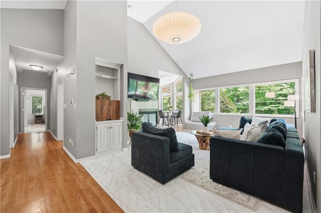 5316 NW Bluff Drive — photo 4