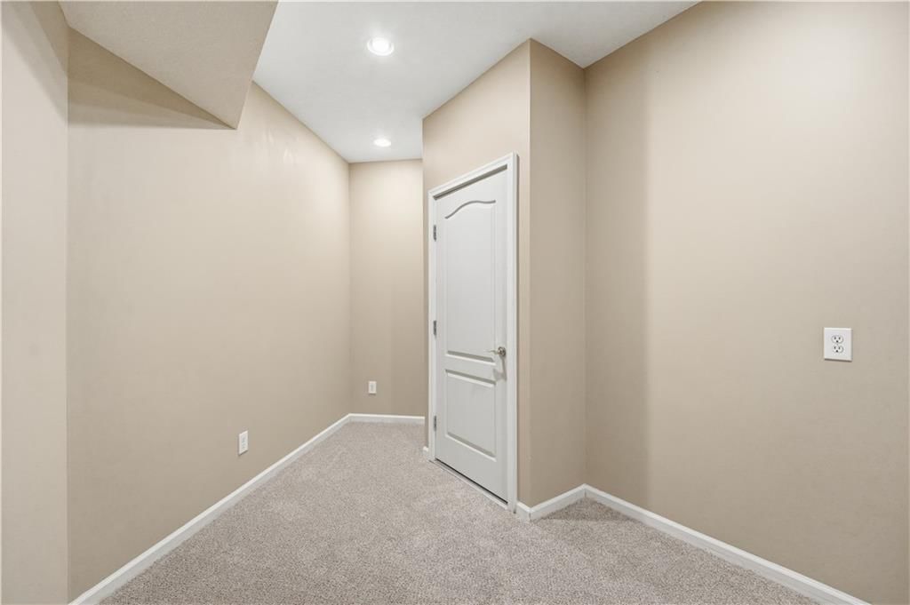 5316 NW Bluff Drive — photo 35