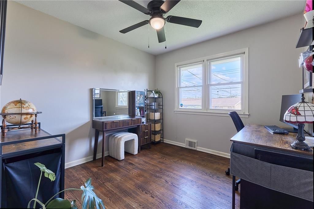 9427 MACKEY Street — photo 20
