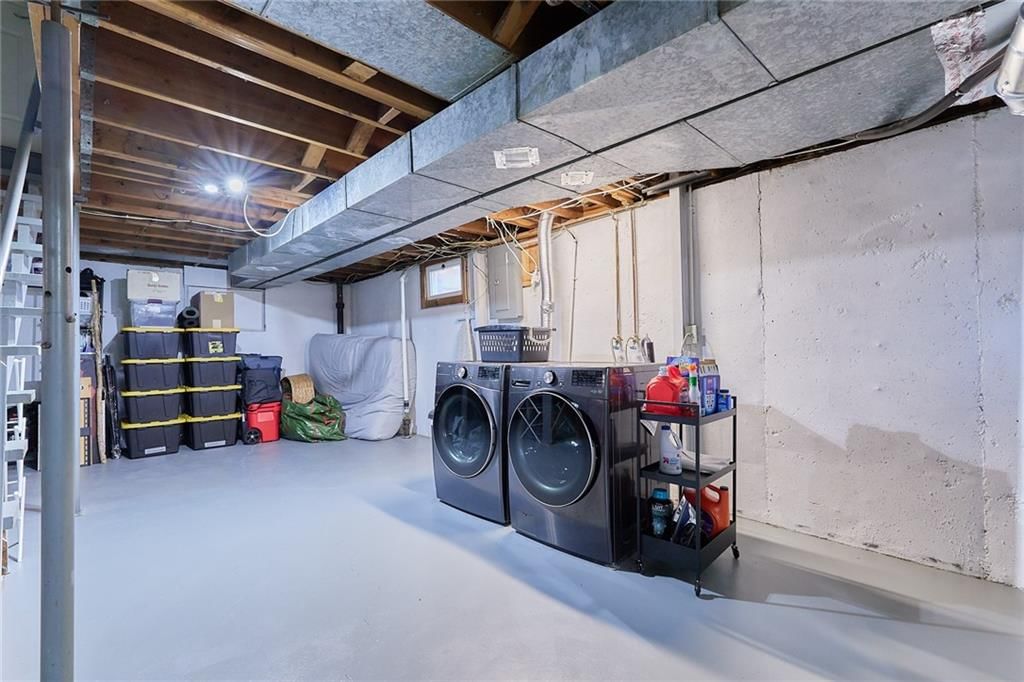9427 MACKEY Street — photo 25