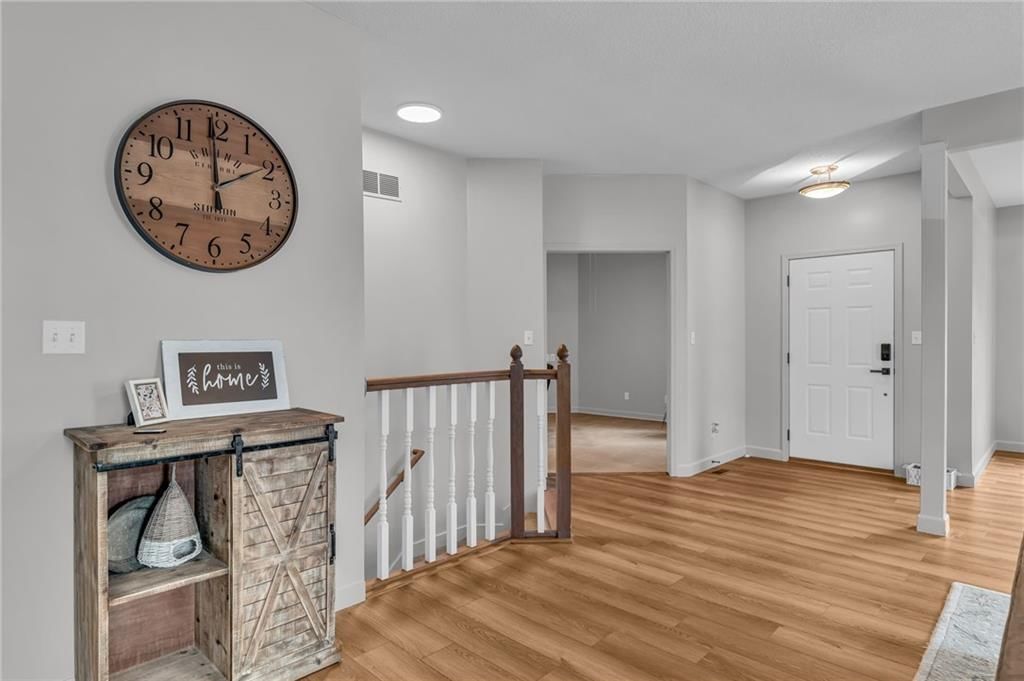940 SW Woodbridge Court — photo 8