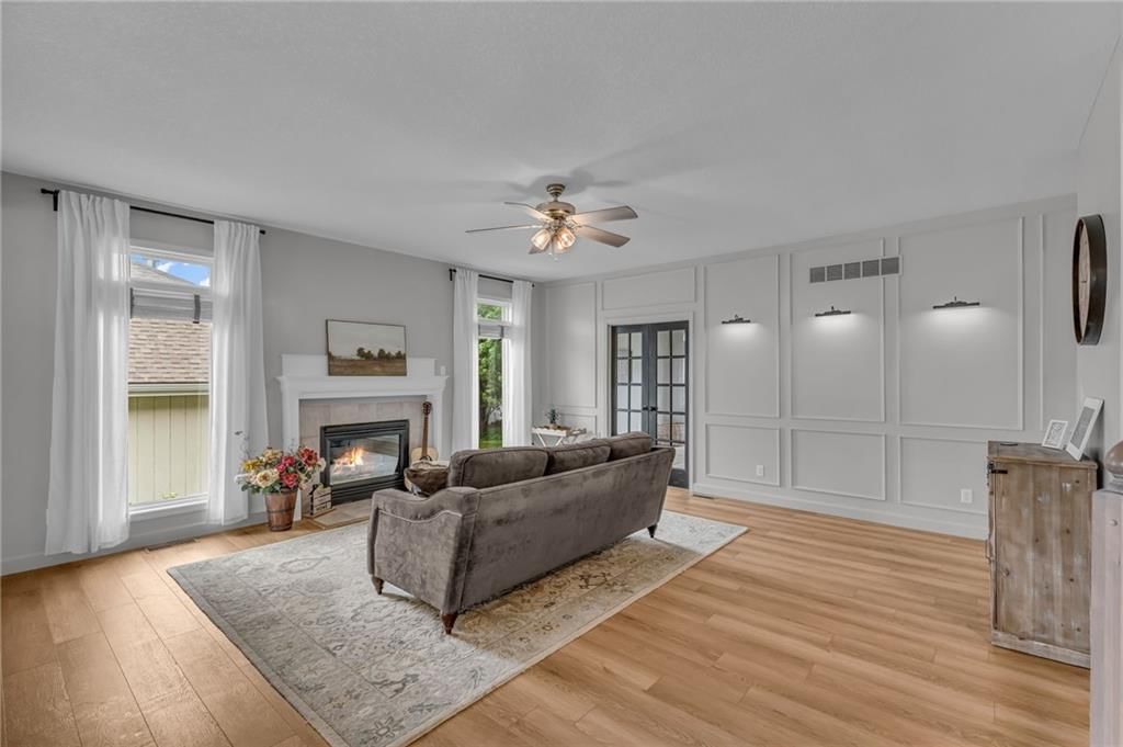 940 SW Woodbridge Court — photo 11