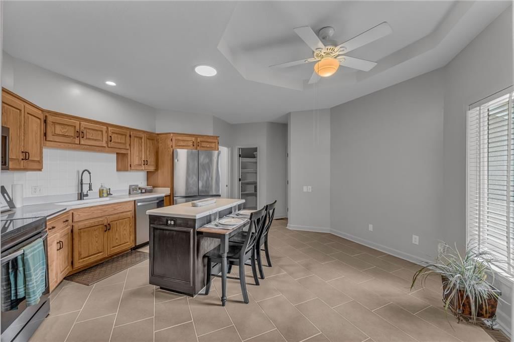 940 SW Woodbridge Court — photo 15