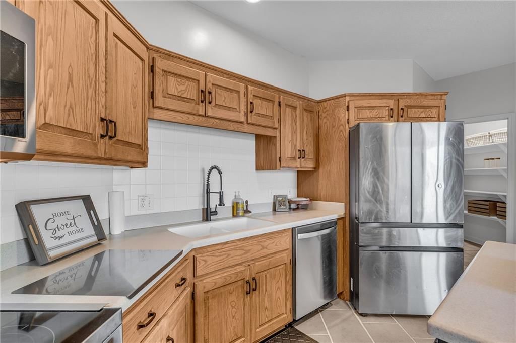 940 SW Woodbridge Court — photo 18