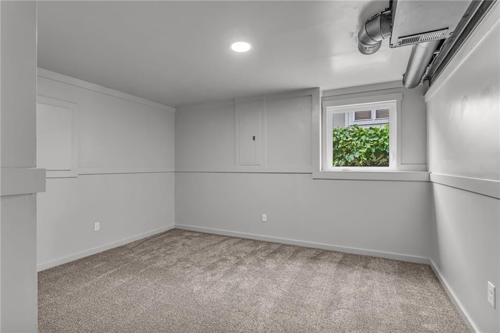 940 SW Woodbridge Court — photo 38
