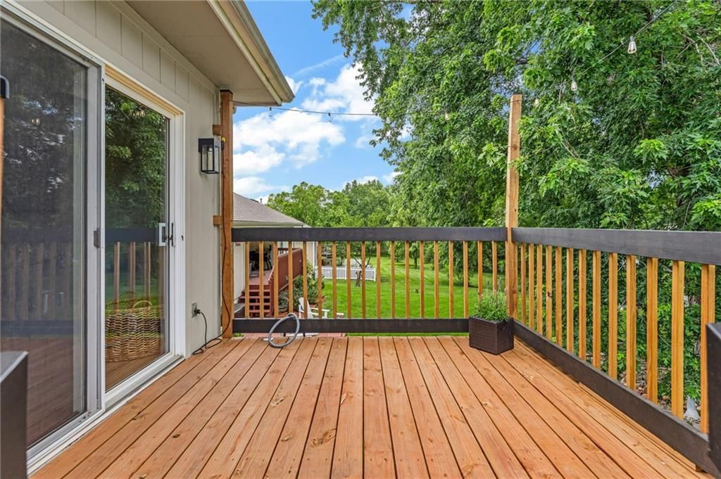 940 SW Woodbridge Court — photo 50