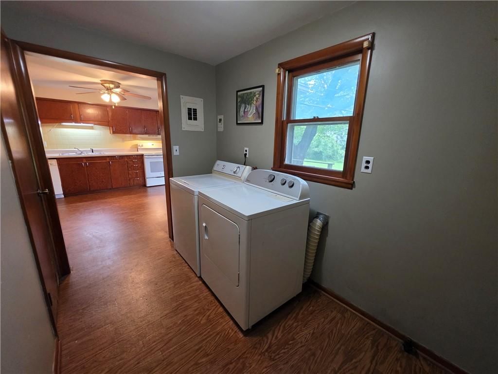 210 W Fields Boulevard — photo 34