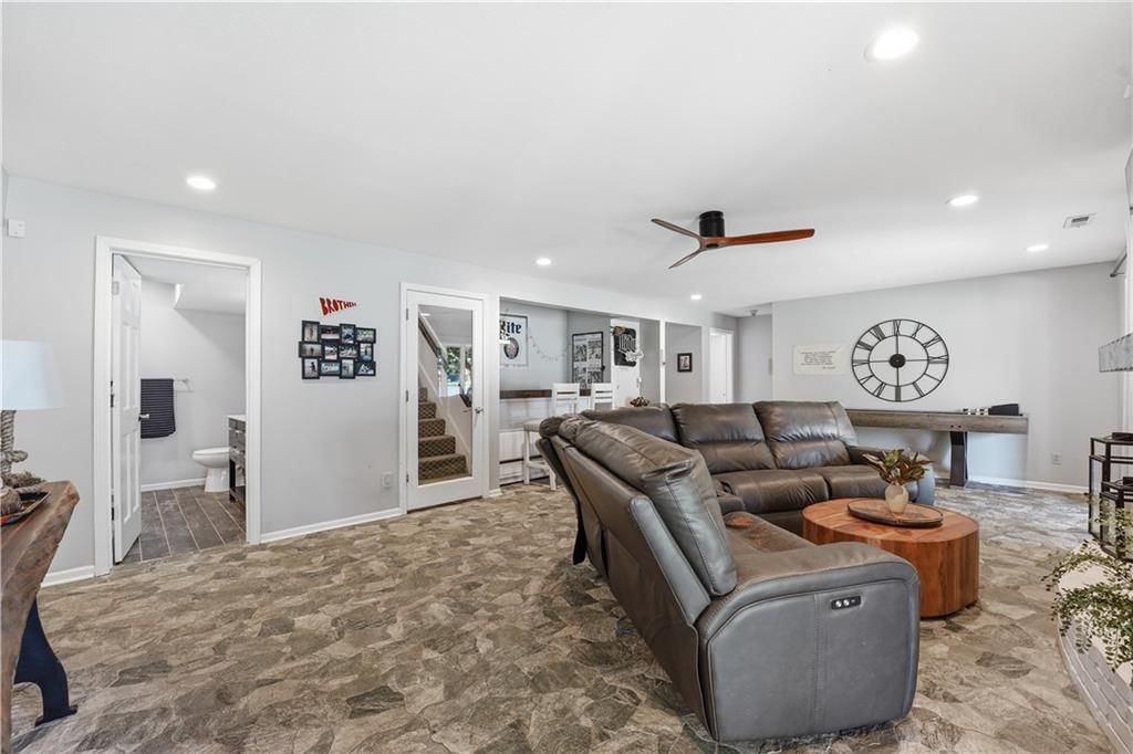 414 Seaside Sparrow Street — photo 27
