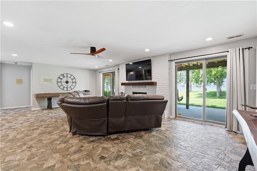 414 Seaside Sparrow Street — photo 29
