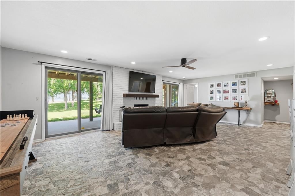 414 Seaside Sparrow Street — photo 30