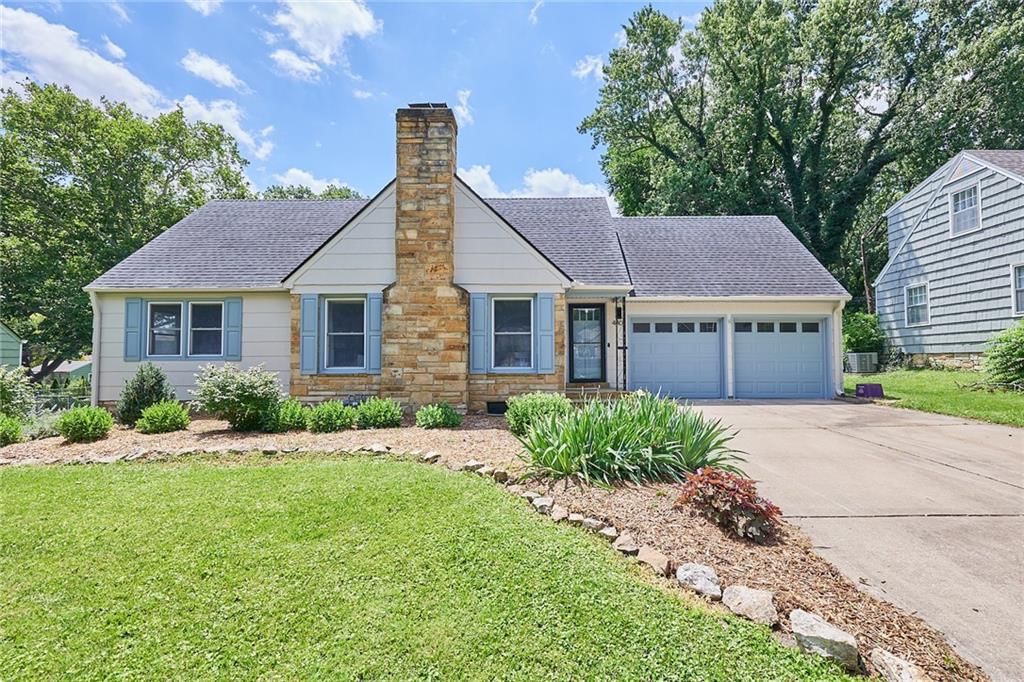 4401 W 53rd Terrace, Roeland Park, KS
