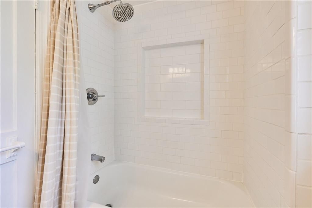 4401 W 53rd Terrace — photo 24