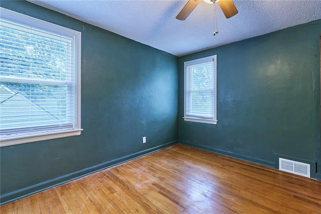 4401 W 53rd Terrace — photo 25
