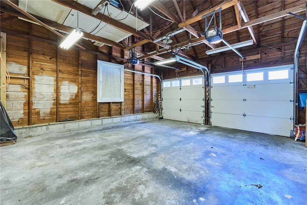 4401 W 53rd Terrace — photo 35