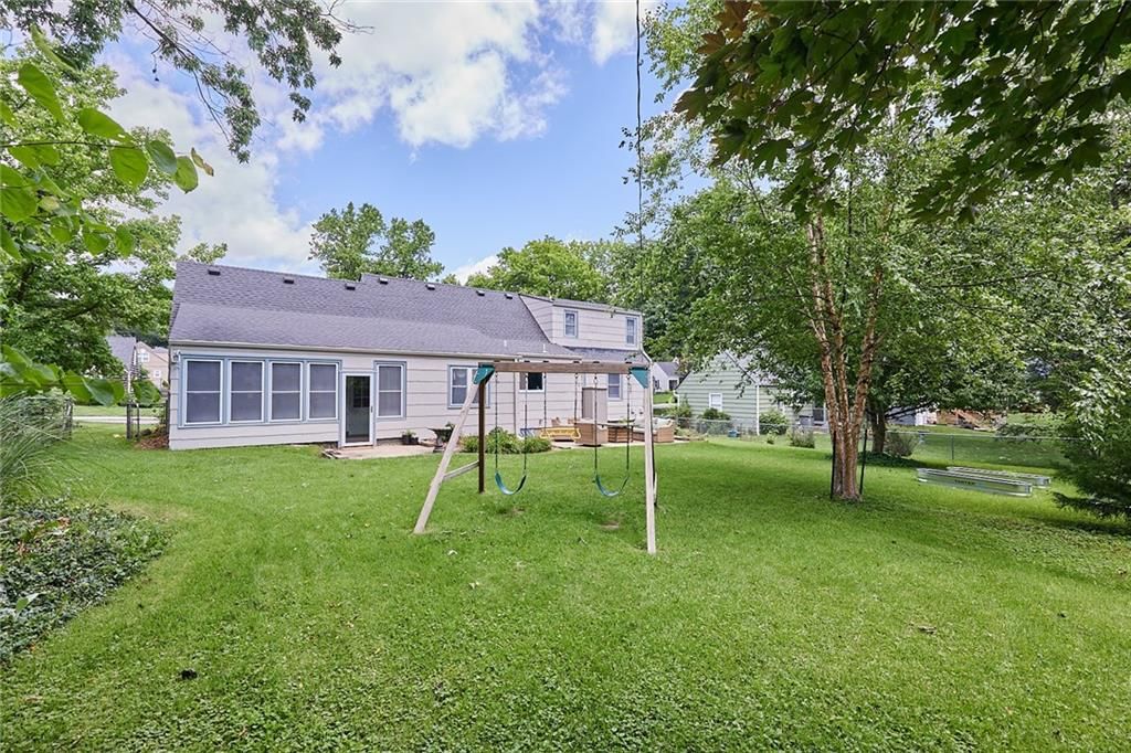 4401 W 53rd Terrace — photo 39