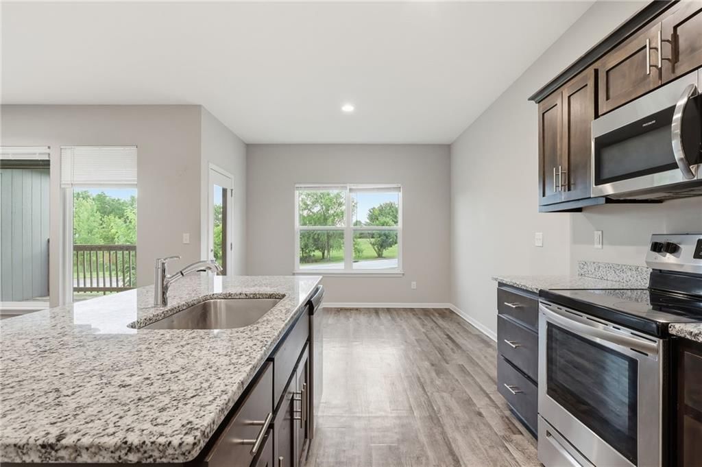 21803 Southcreek Road — photo 10