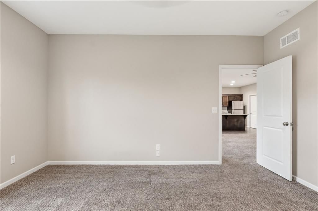 21803 Southcreek Road — photo 14