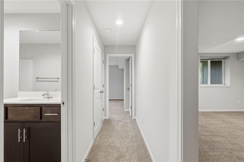 21803 Southcreek Road — photo 39
