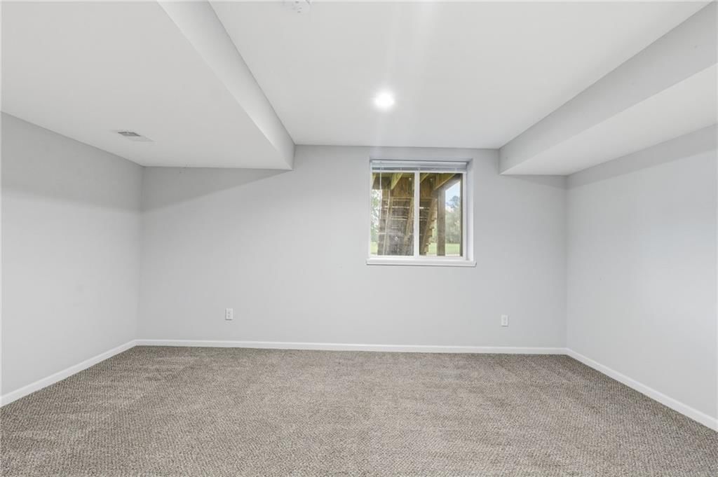21803 Southcreek Road — photo 43