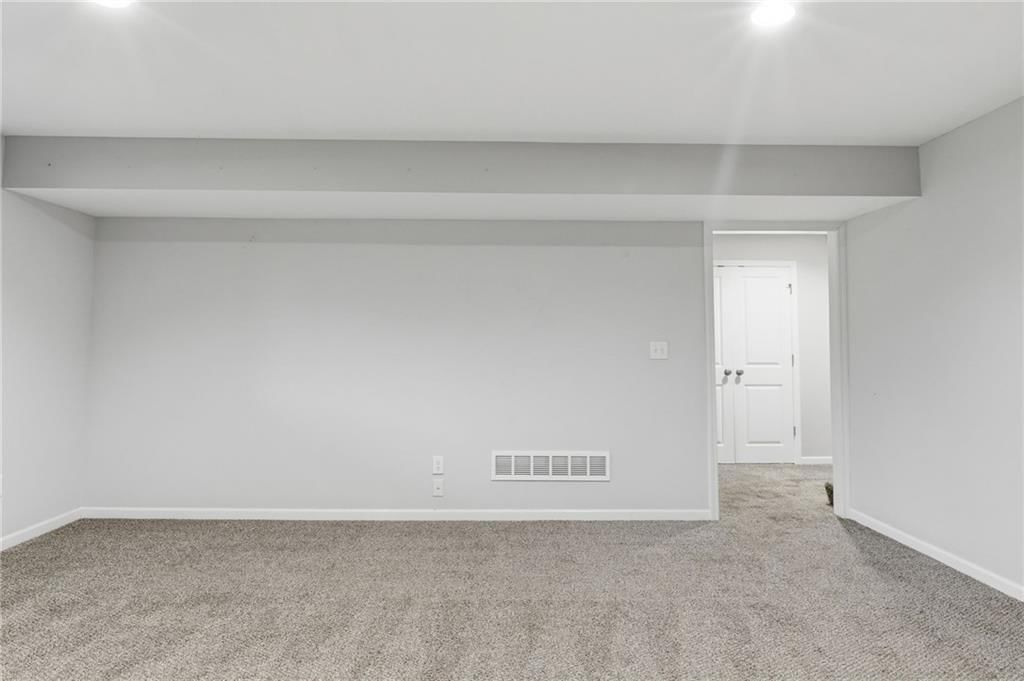 21803 Southcreek Road — photo 45