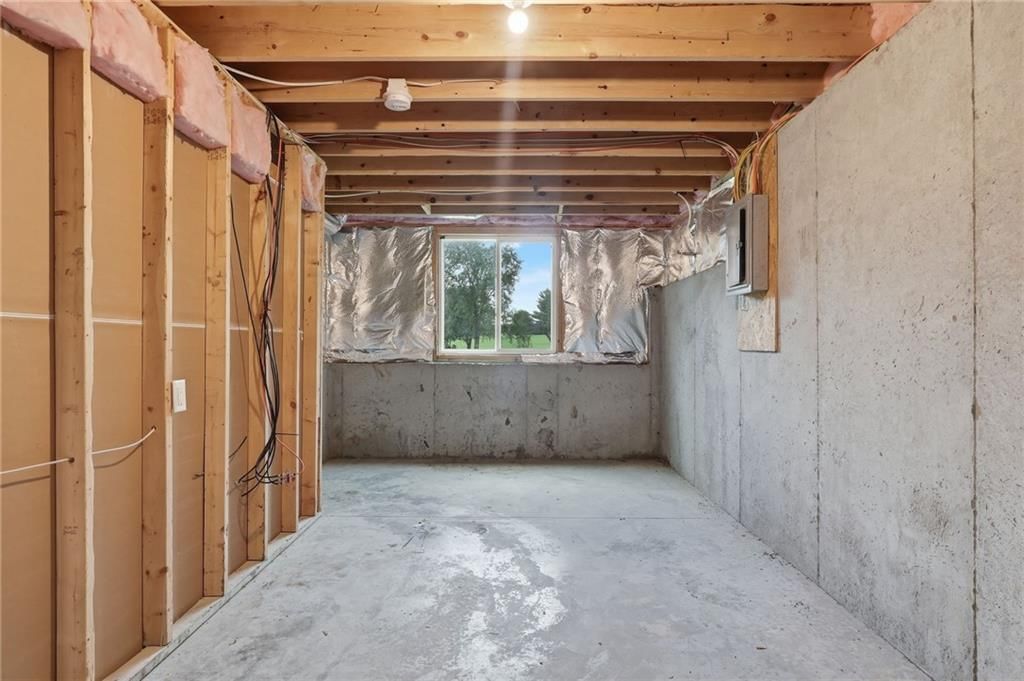 21803 Southcreek Road — photo 46