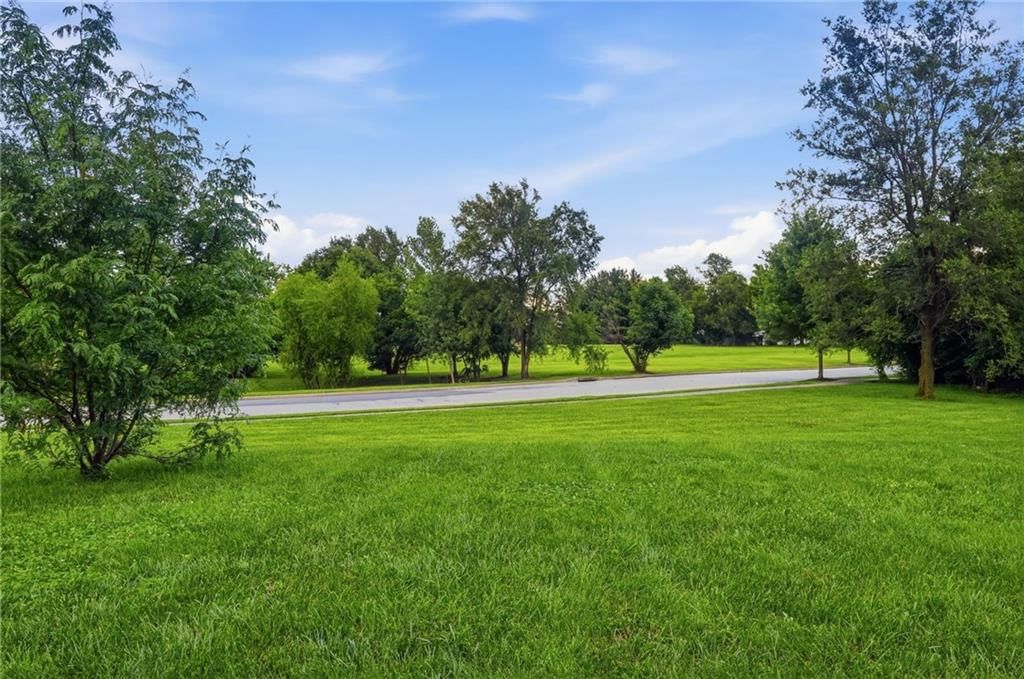 21803 Southcreek Road — photo 54
