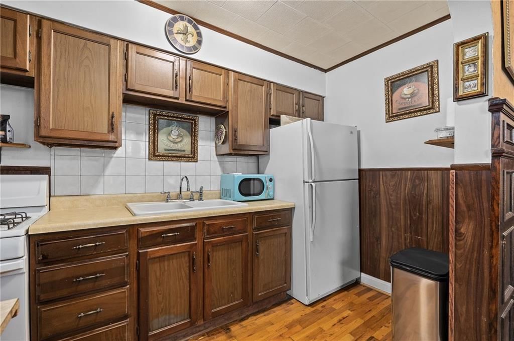 2120 Faraon Street — photo 31