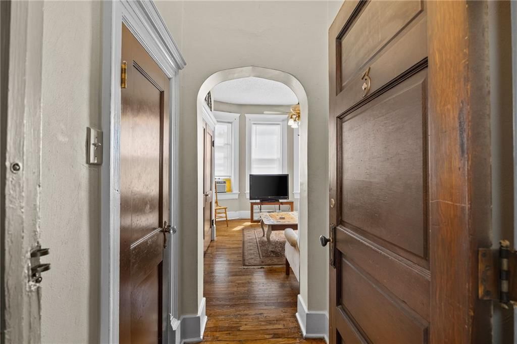 2120 Faraon Street — photo 44