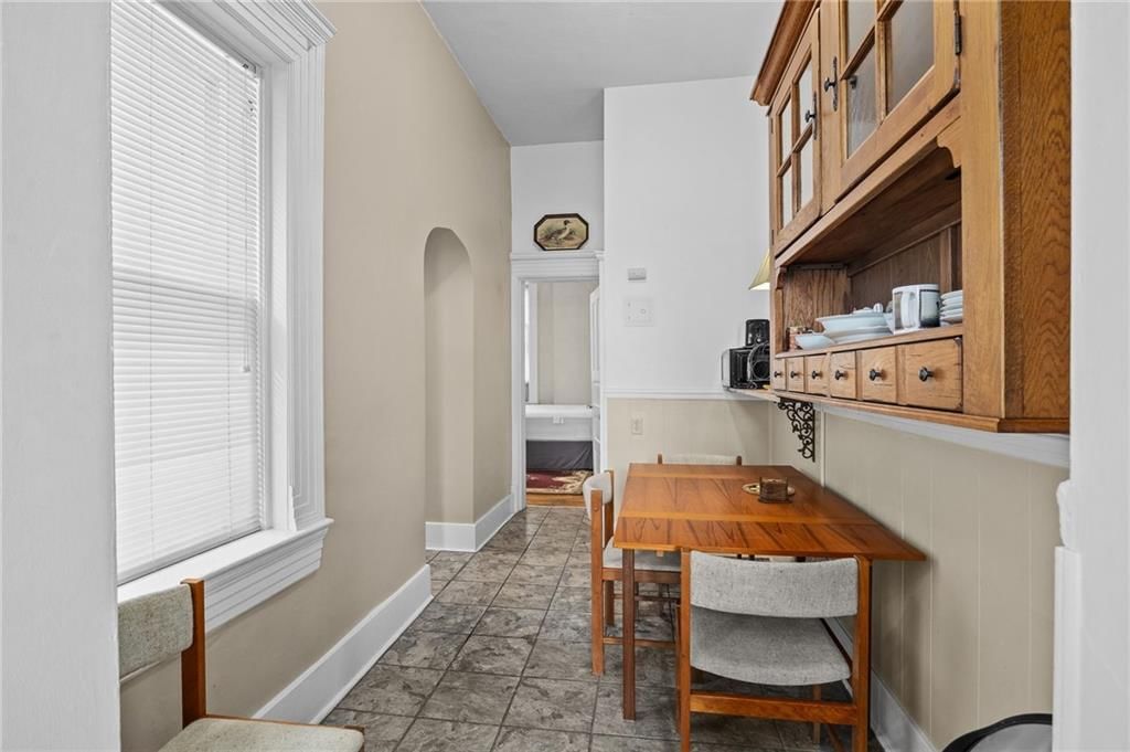 2120 Faraon Street — photo 47
