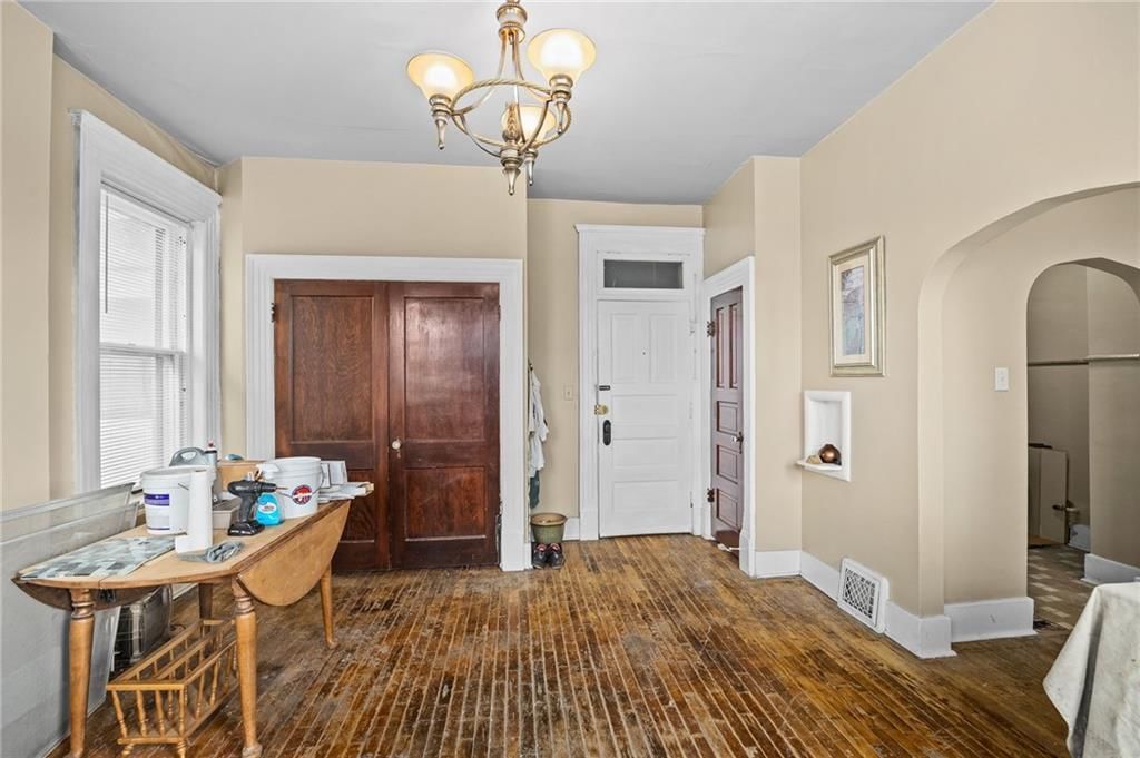 2120 Faraon Street — photo 65