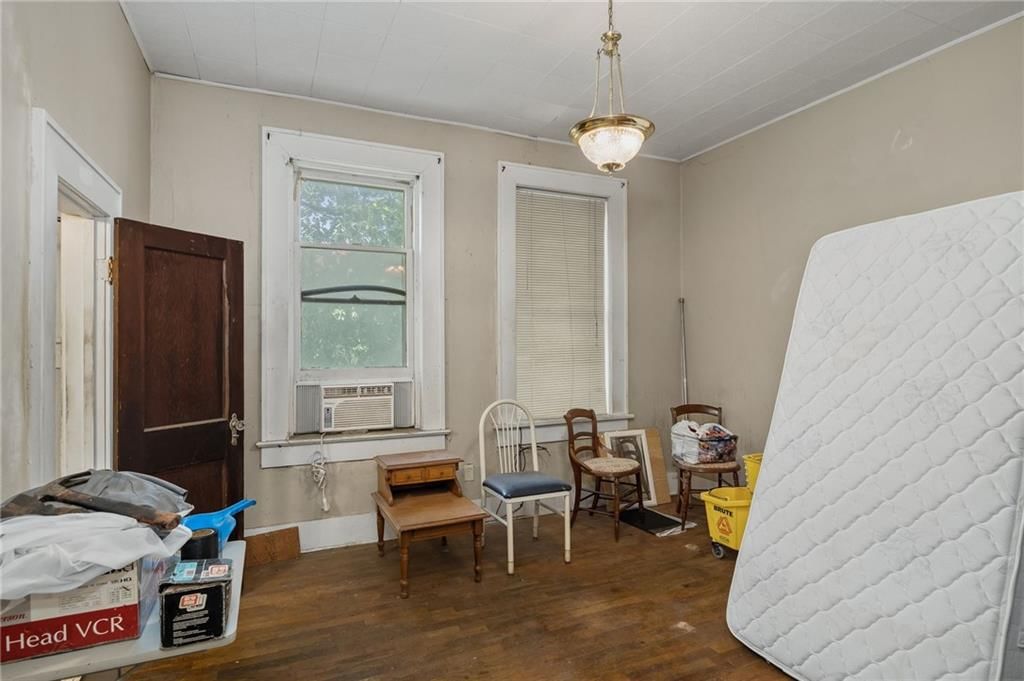 2120 Faraon Street — photo 73