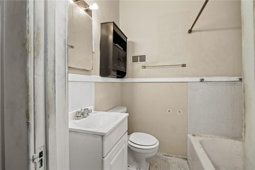 2120 Faraon Street — photo 75