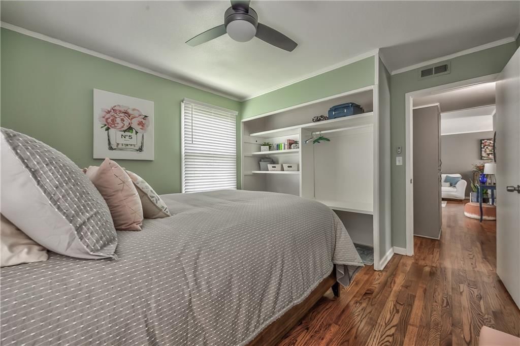 7101 Maple Street — photo 16