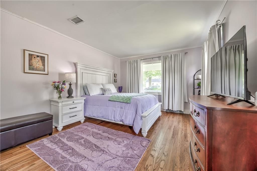 7101 Maple Street — photo 18