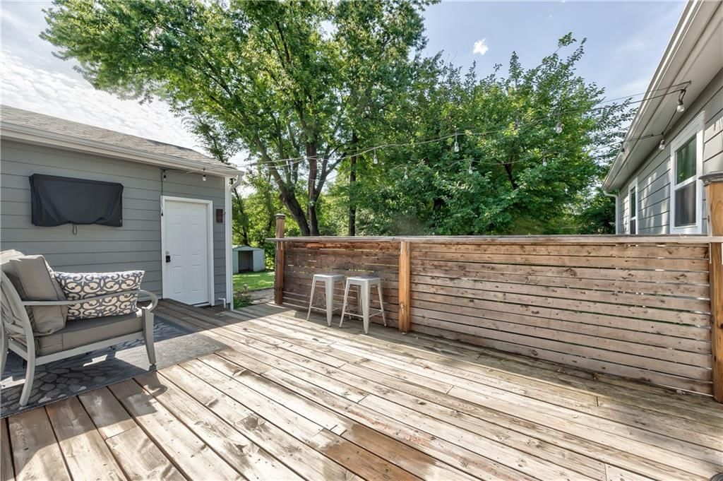 7101 Maple Street — photo 28