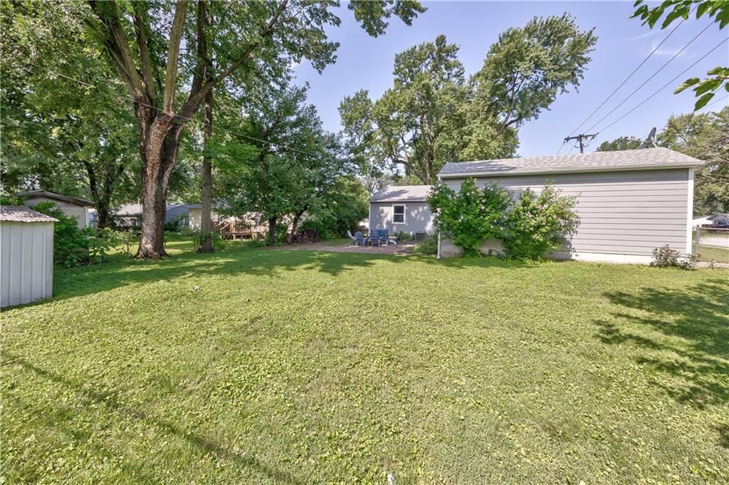 7101 Maple Street — photo 34